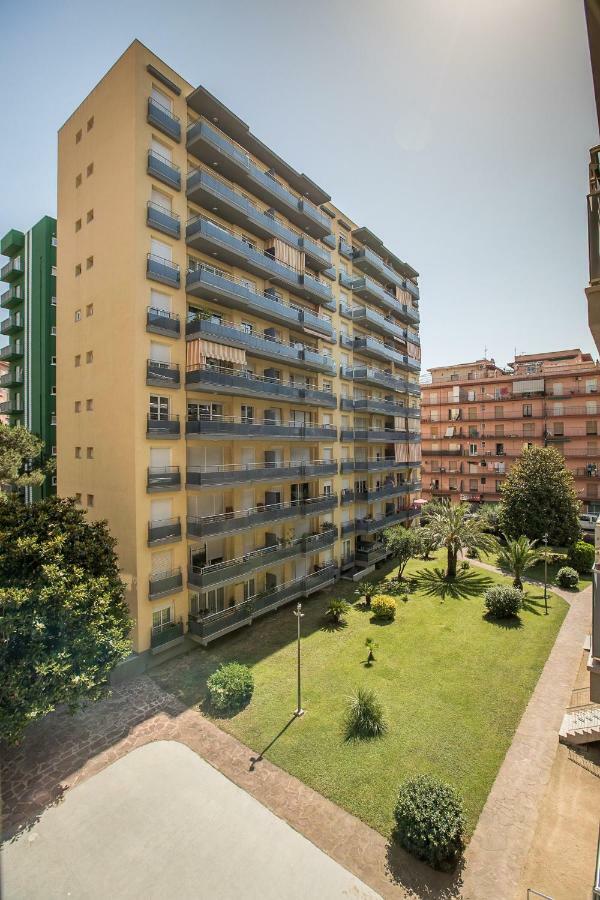 Apartamento Cerca Del Mar Blanes Kültér fotó